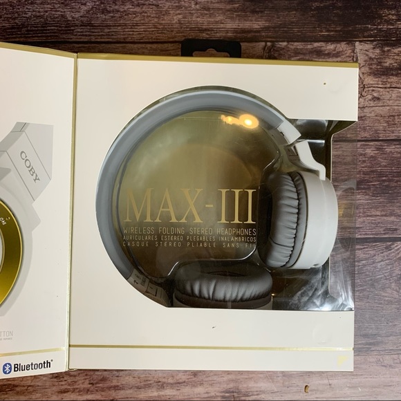Coby ~ Max-III Wireless Folding Stereo Headphones - Picture 8 of 8
